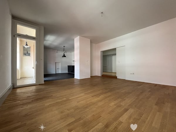 Grosszügige Loft mit separatem Schlafzimmer 4