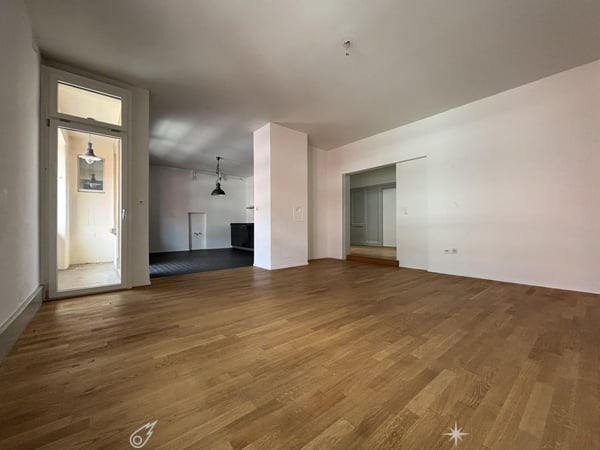 Grosszügige Loft mit separatem Schlafzimmer 4