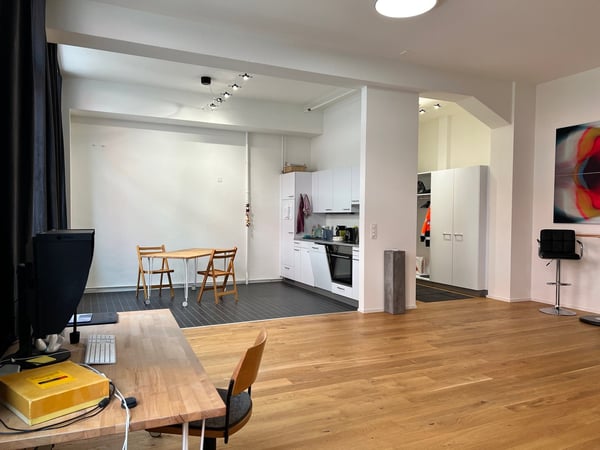 Grosszügiges Loft-Atelier / Büro an zentraler Lage 3