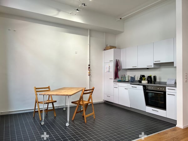 Grosszügiges Loft-Atelier / Büro an zentraler Lage 5