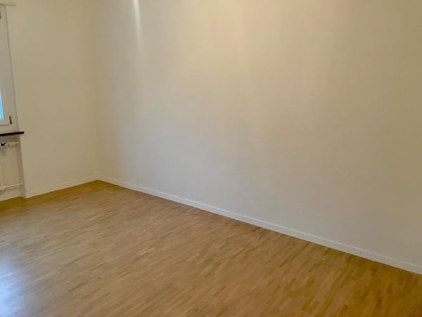 Weyernweg 16 Nidau: neu sanierte 3.5-ZWG mit Balkon 6