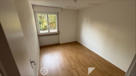Helle 2.5-Zimmer-Wohnung im Erdgeschoss mit Gartensitzplatz 6