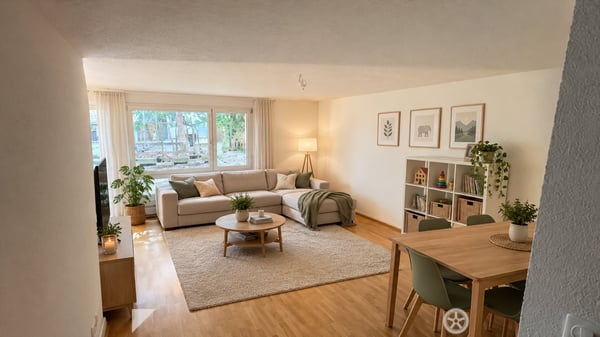 Helle 2.5-Zimmer-Wohnung im Erdgeschoss mit Gartensitzplatz 2