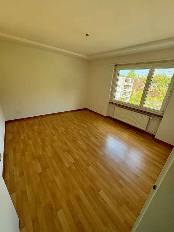 Attraktive 2.5-Zimmerwohnung in ruhigem Quartier 7