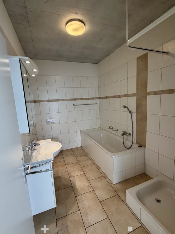 3.5-Zimmer-Attikawohnung im Stadtzentrum von Biel zu vermieten 7