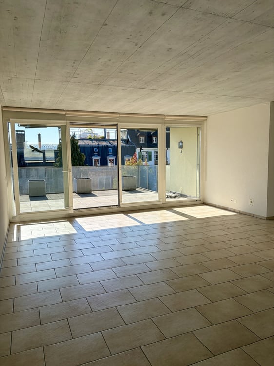 3.5-Zimmer-Attikawohnung im Stadtzentrum von Biel zu vermieten 2