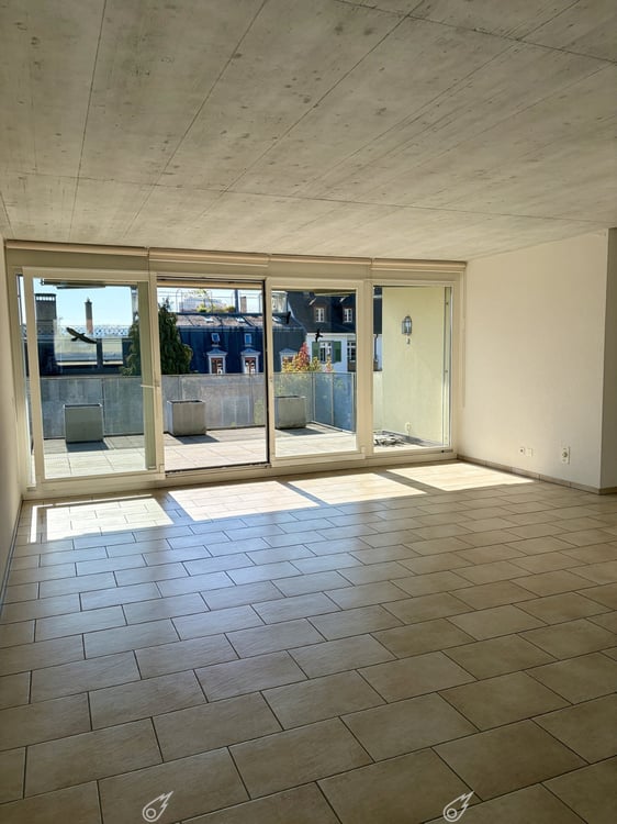 4.5-Zimmer-Attikawohnung im Stadtzentrum von Biel zu vermieten 2