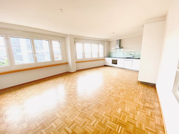 2.5-Zimmerwohnung an zentraler Lage 2