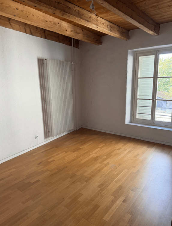 3,5 Zimmer-Duplexwohnung im Herzen von Nidau 8
