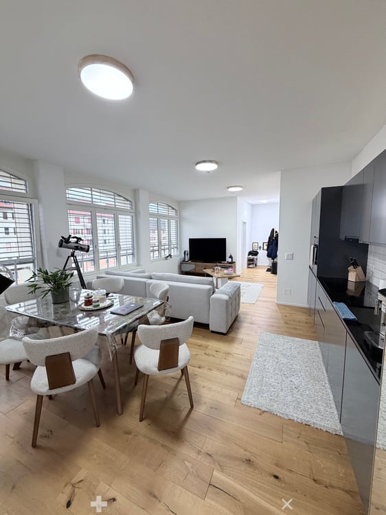 Stilvolle Loftwohnung mit moderner Ausstattung am Oberen Quai 51 in Biel/Bienne 7