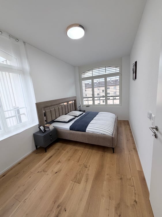 Stilvolle Loftwohnung mit moderner Ausstattung am Oberen Quai 51 in Biel/Bienne 10