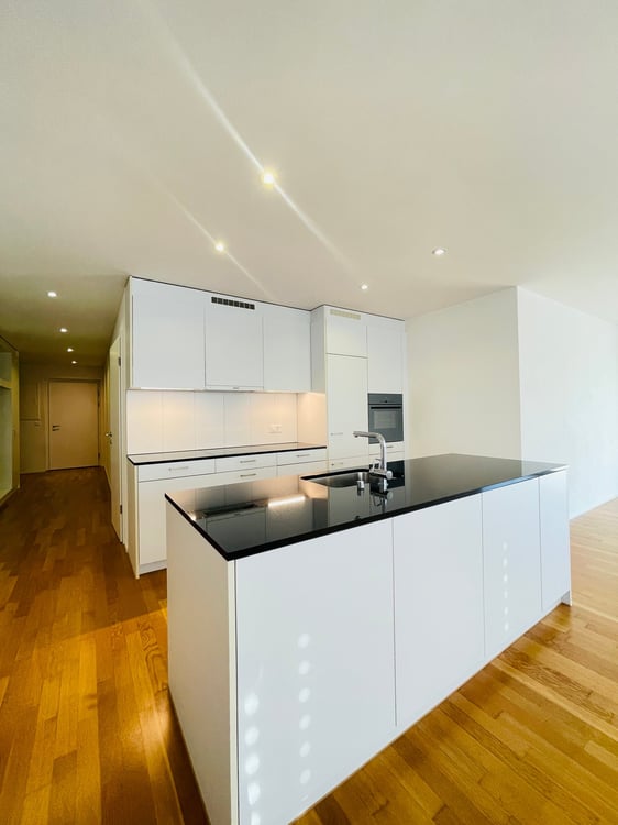 Moderne 3.5-Zimmerwohnung im familienfreundlichen Quartier 4