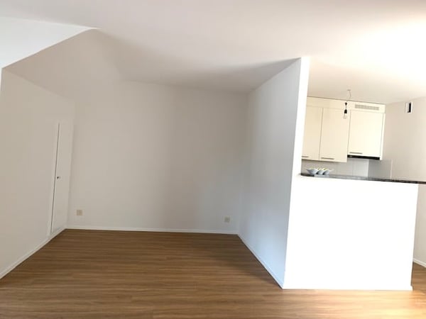 1.5 Zimmerwohnung in Nidau 3