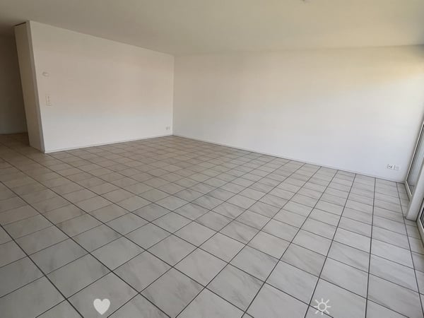Helle 4-Zimmer-Wohnung mit Balkon und moderner Ausstattung in Biel 4