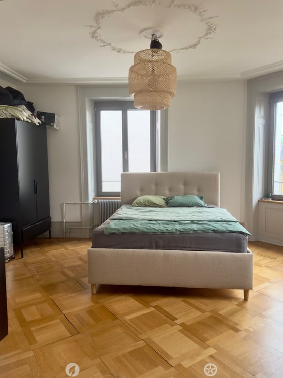 Charmante 2½-Zimmerwohnung im Herzen von Biel 7