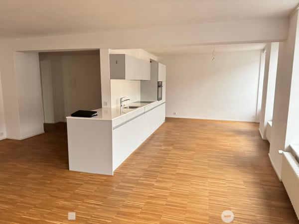 Altstadt Biel-Bienne, 3.5-Zi-Wohnung 3.OG 1