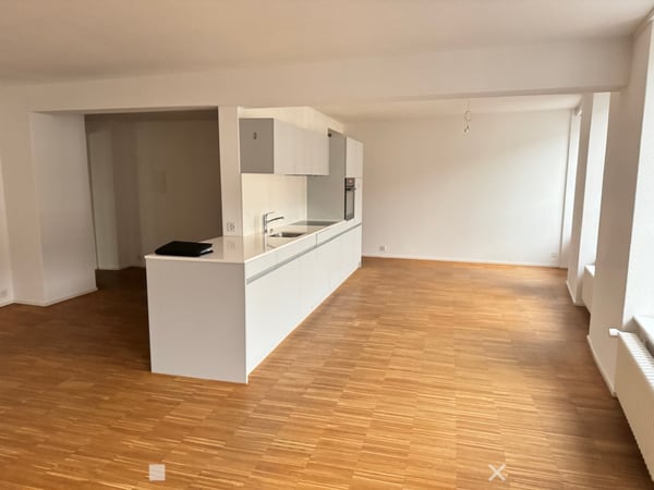Altstadt Biel-Bienne, 3.5-Zi-Wohnung 3.OG 1
