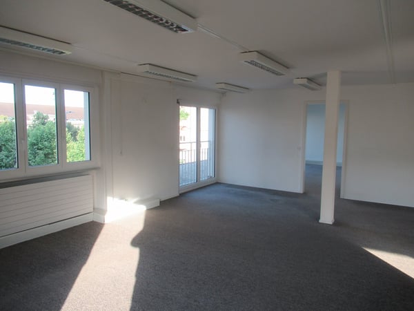 PALACE: Attraktive Gewerbefläche im Attikageschoss, vis-à-vis Hauptbahnhof 16