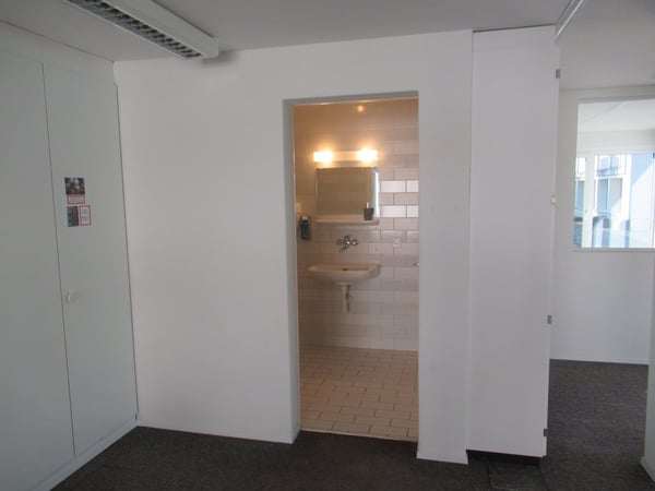 PALACE: Attraktive Gewerbefläche im Attikageschoss, vis-à-vis Hauptbahnhof 17