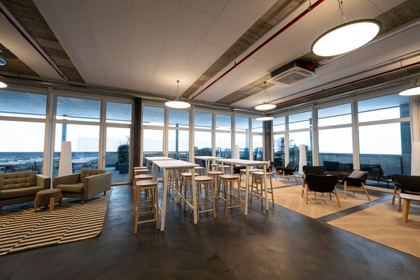 333 m2 Büroflächen (Zwischengeschosse) 8