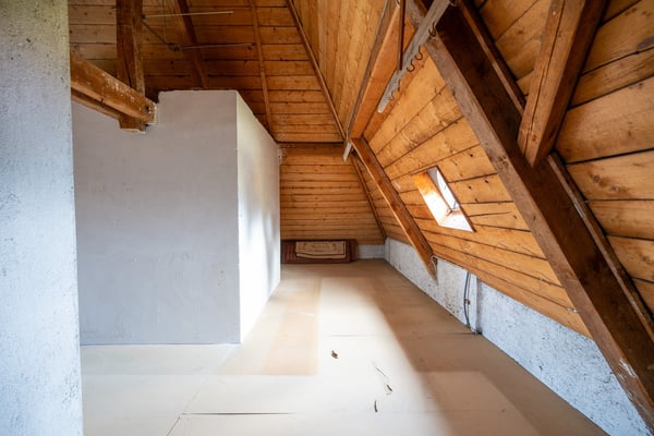 Herrschaftliche 6-Zimmer-Villa mit traumhafter Panoramasicht in Burg AG 9