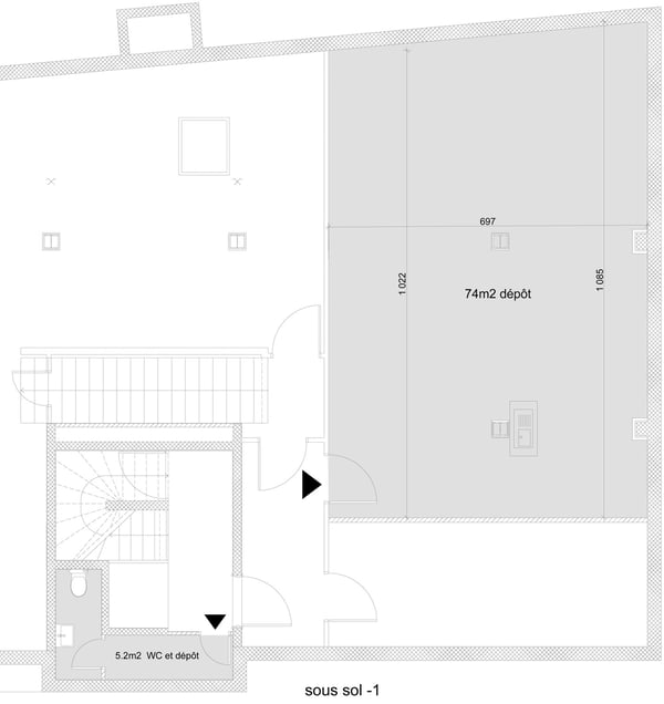 Sion, dépôt/stockage ou atelier léger de 74m2 au centre-ville 8