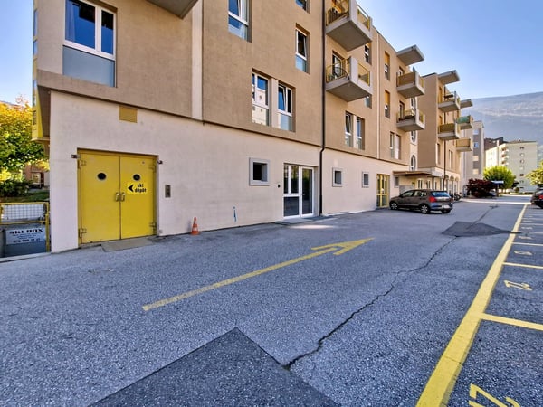 Sion, bureau/cabinet neuf de 17 m1 au cœur de Grand-Champsec 8