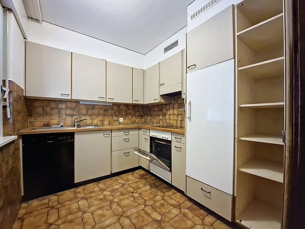 ion, appartement 1.5 pièces au rez avec jardin et place de parc intérieure 5