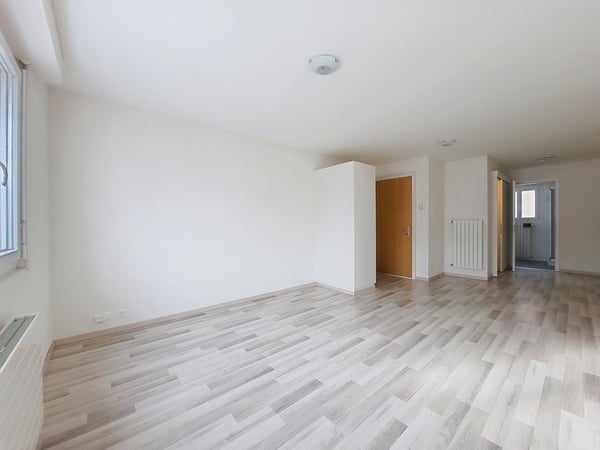 Sion, appartement de 1.5 pièces moderne de 17 m2 avec balcon au sud et place de parc 6
