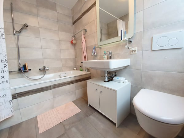 Sion, appartement récent de 1.5 pièces proche du quartier du Ritz avec place de parc 8