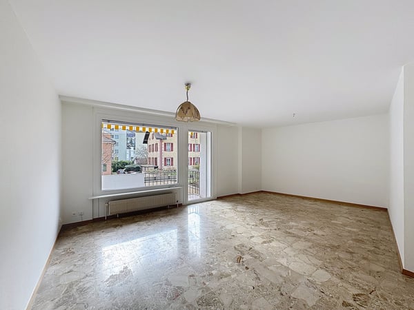 Sion, appartement de 1.5 pièces avec balcon et place de parc au centre-ville 1