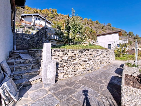 Flanthey – Charmante villa 1.5 pièces avec terrasse, pelouse et garage double 32