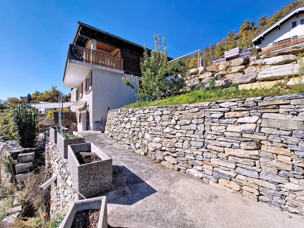 Flanthey – Charmante villa 1.5 pièces avec terrasse, pelouse et garage double 7