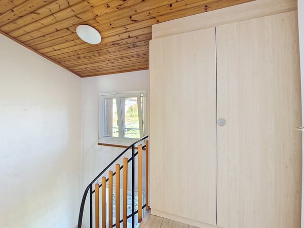 Flanthey – Charmante villa 1.5 pièces avec terrasse, pelouse et garage double 20