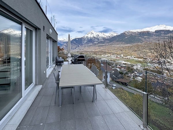 Sion/Salins, charmant appartement de 1.5 pièces de 20m2 avec terrasse et pelouse privative de 64m2 12