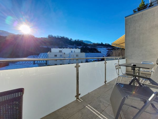 Sion/Pont-de-la-Morge, bel appartement de 1.5 pièces de 120 m2 avec balcon et 2 places de parc 10