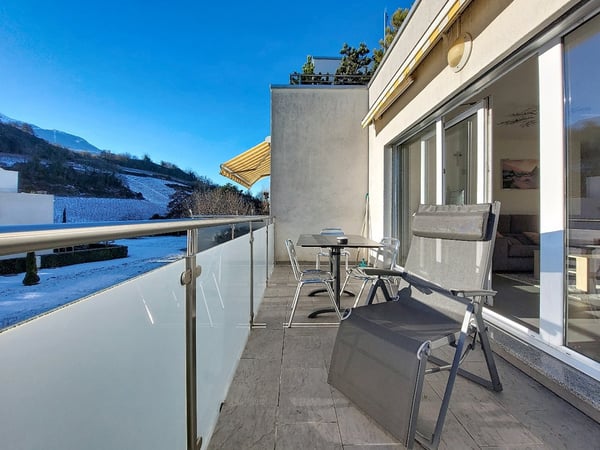 Sion/Pont-de-la-Morge, bel appartement de 1.5 pièces de 120 m2 avec balcon et 2 places de parc 8