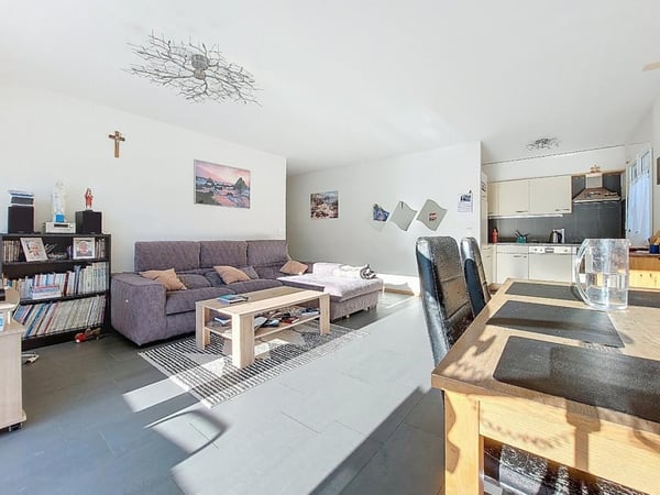 Sion/Pont-de-la-Morge, bel appartement de 4.5 pièces de 104 m2 avec balcon et 2 places de parc 5
