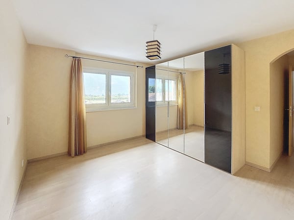 Vétroz, appartement de 4.5 pièces de129 m2 proche des commodités avec garage box et place de parc 8