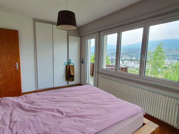 Sion, appartement de 3.5 pièces dans une petite maison sur le côteau au sud 13