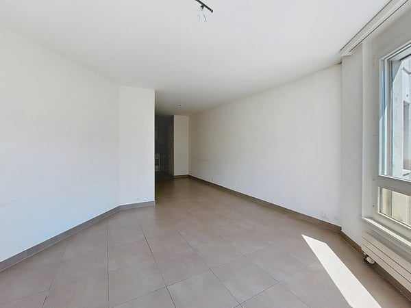 Sion, appartement de 2.5 pièces à l’ouest de la ville avec place de parc 4