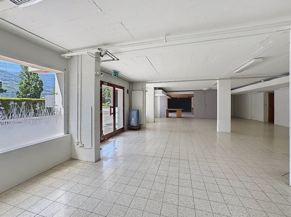 Sion, centre-ville : local commercial de 230 m² avec un grand potentiel d'aménagement 1