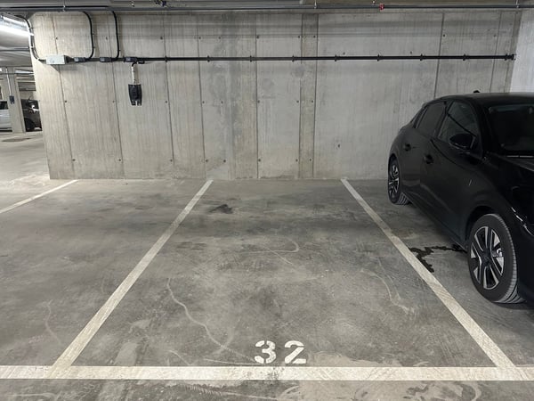 Uvrier / Sion – Studio neuf avec place de parc intérieure 9