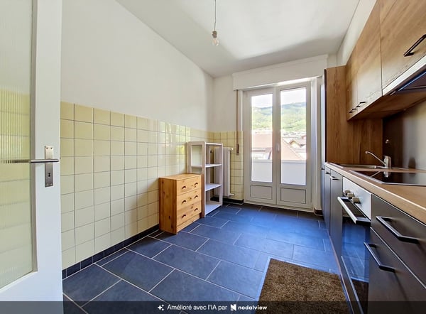 Sierre, appartement de 3.5 pièces dans le quartier de Ste-Croix 7