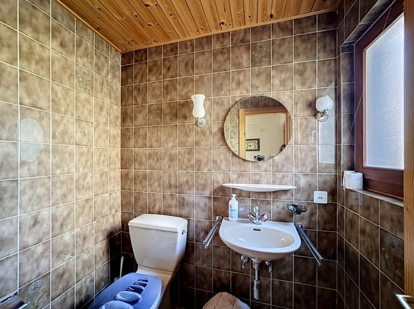 Grimisuat – Villa 5.5 pièces de 255 m² sur parcelle de 830 m² avec garage et places de parc 12