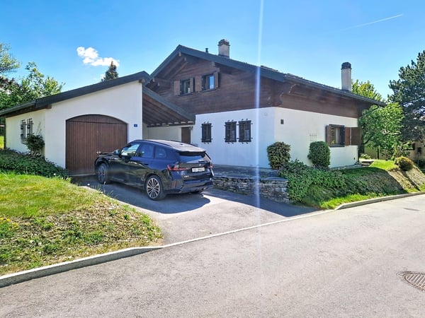 Grimisuat – Villa 5.5 pièces de 255 m² sur parcelle de 830 m² avec garage et places de parc 28