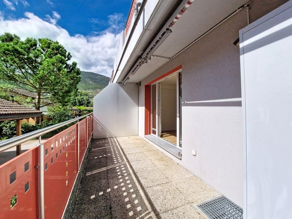 Grône, appartement de 2.5 pièces avec grand balcon et place de parc 7