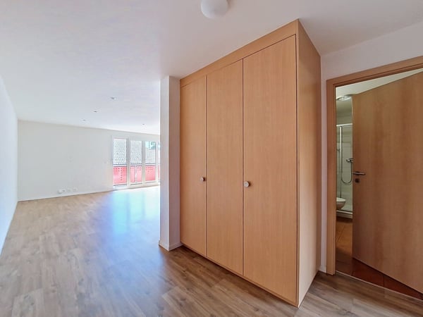 Grône, appartement de 2.5 pièces avec grand balcon et place de parc 8