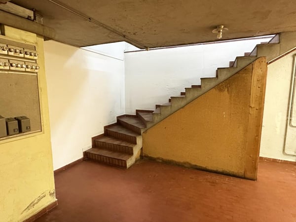 Sierre, local commercial avec sous-sol de 30 m2 aménageable sur demande au cœur de la ville 9