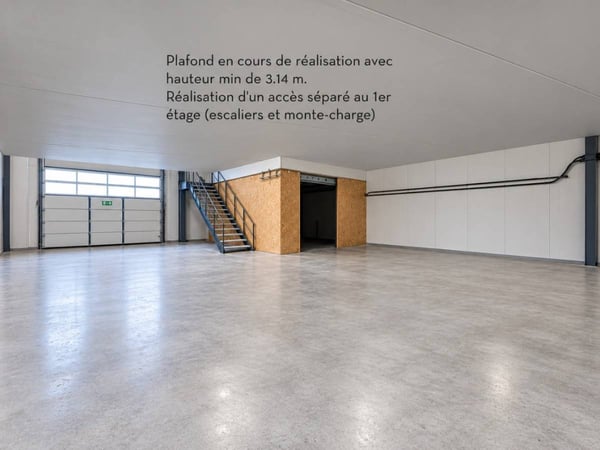 Sion, à louer un local de 297.60 m2 au rez étage dans un bâtiment industriel entièrement rénové 1